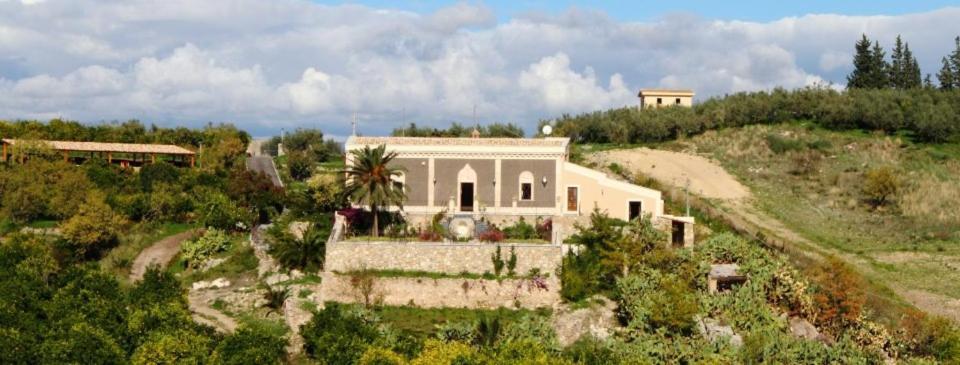 Vecchia Dimora Resort Centuripe Экстерьер фото