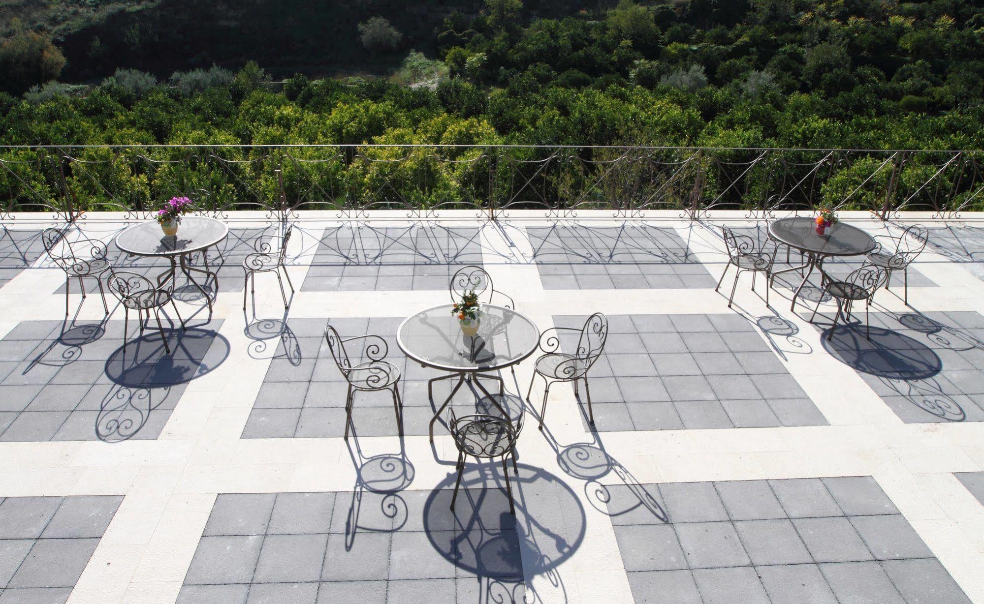 Vecchia Dimora Resort Centuripe Экстерьер фото