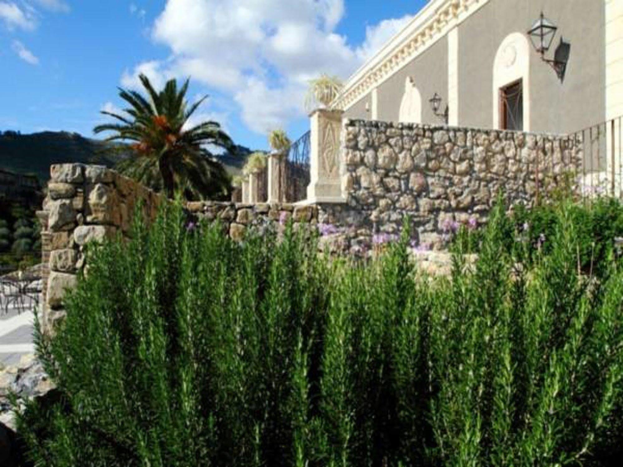 Vecchia Dimora Resort Centuripe Экстерьер фото