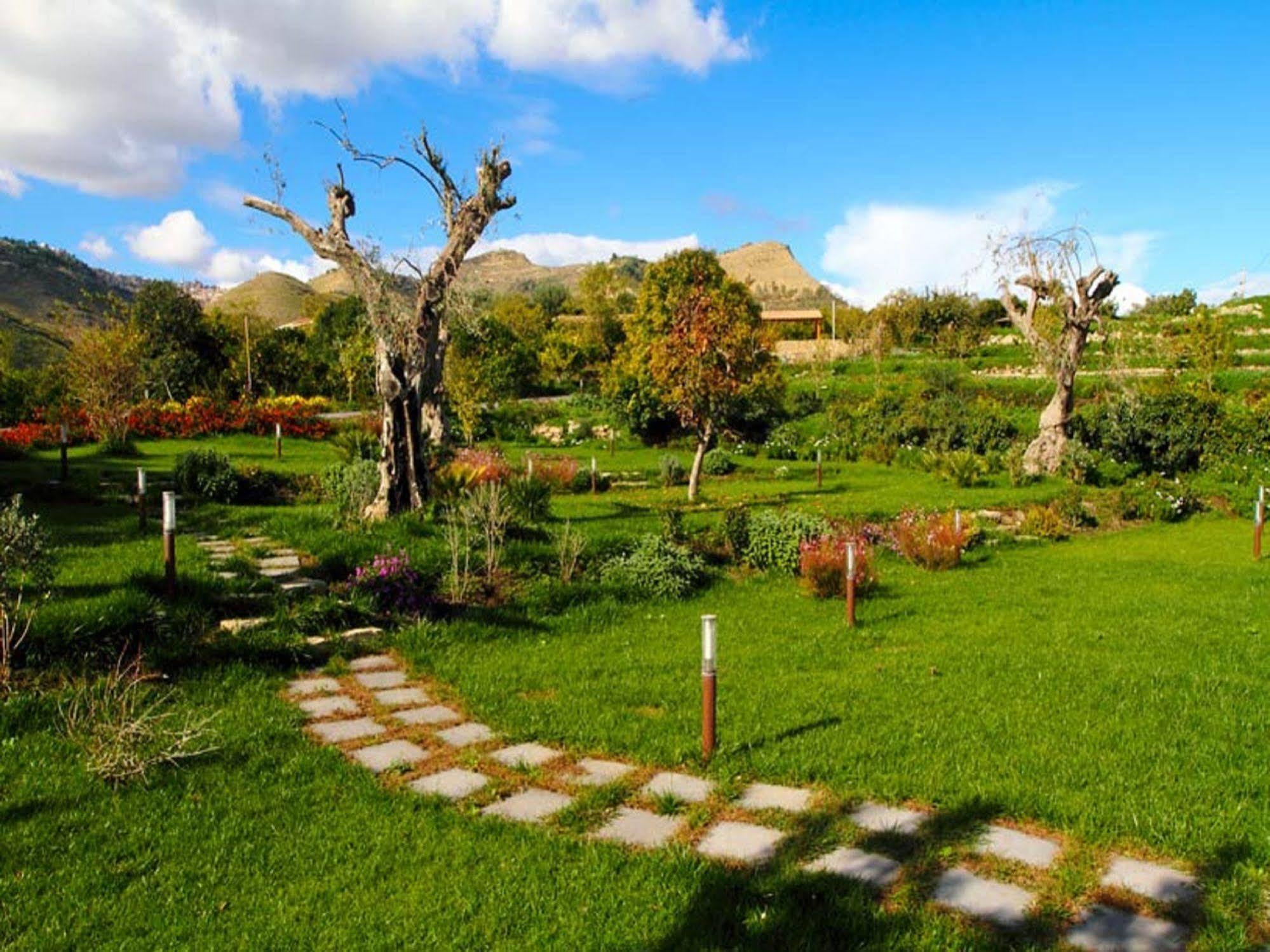 Vecchia Dimora Resort Centuripe Экстерьер фото